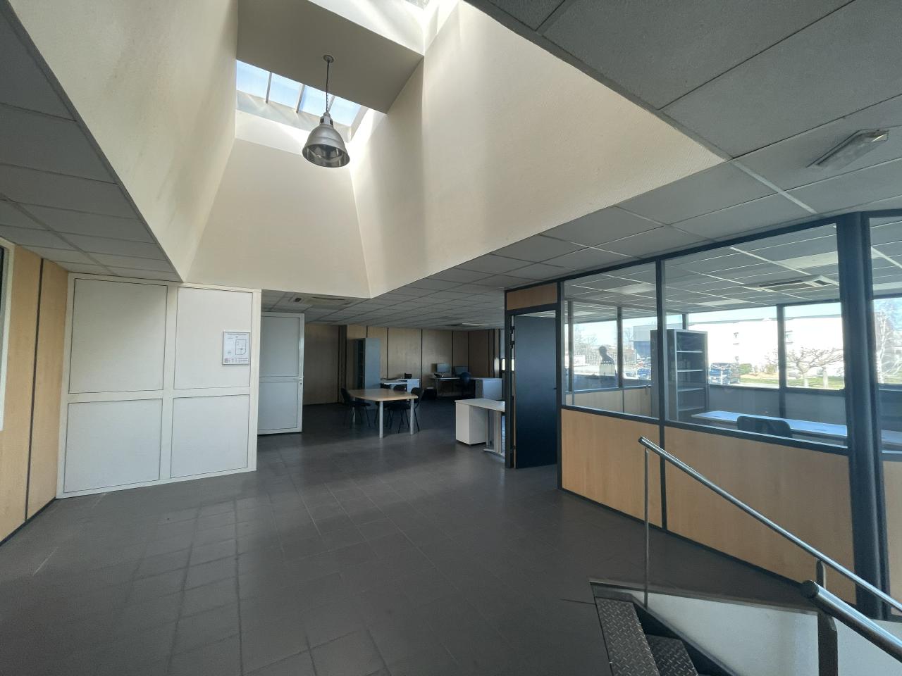 Local d'activité Mornant 1686m² Vente local d'activité Mornant Rhône OVACT2420763 8